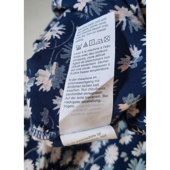 Madewell Novel Tie-Front Top In French Floral Drapey V-Neck Blue Size Women's M - Picture 7 of 9